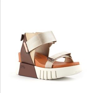 United Nude- Delta Run